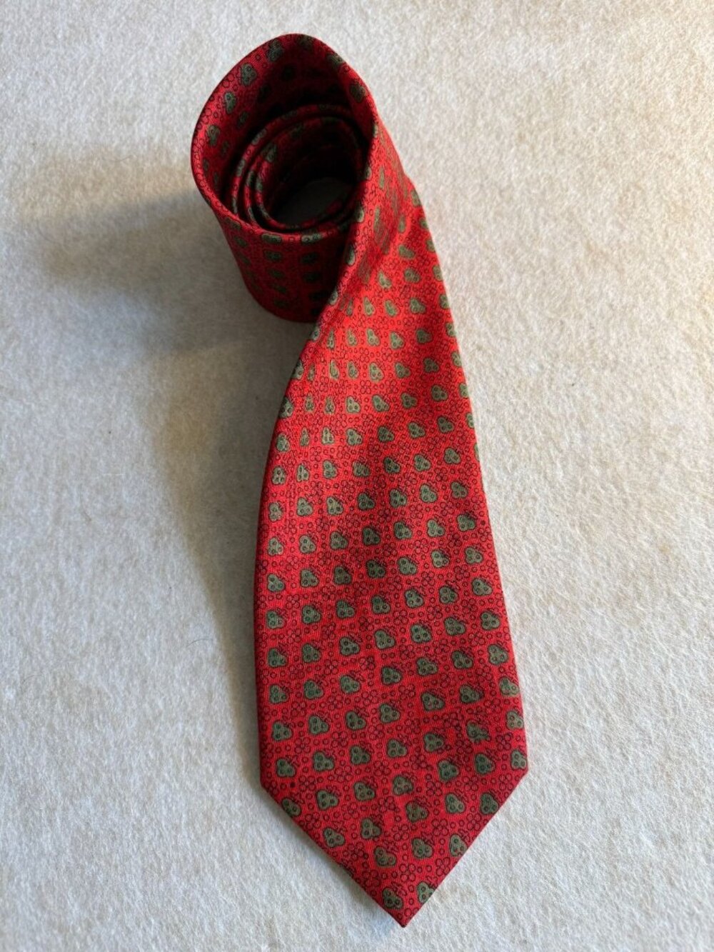Men’s Red Silk Tie Floral Geometric Pattern Wide 4” Classic Necktie 1016